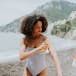 Los expertos responden: este es el tiempo exacto que tiene que pasar para reaplicarse la crema del sol