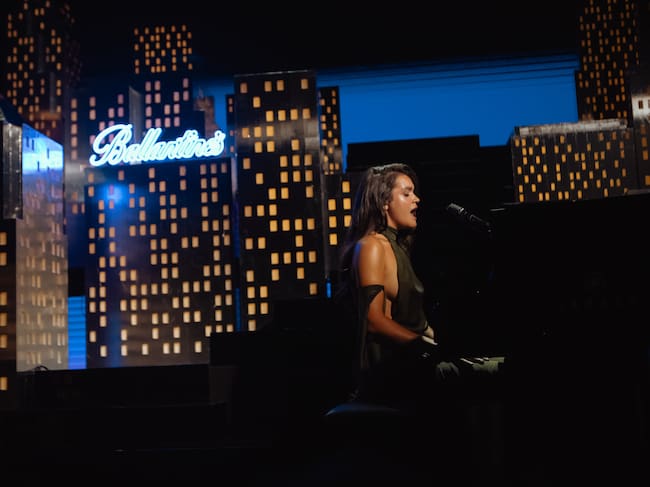 Amaia, protagonista de la última experiencia de Ballantine's True Fans en Madrid, 8 de octubre de 2026. (Foto cedida por TruePR)