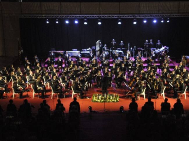 Panorámica de la orquesta.