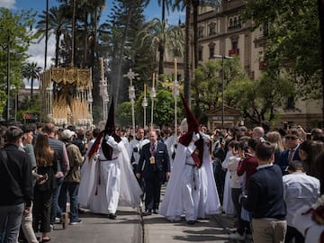 Semana Santa 2026 en Sevilla: horario de las procesiones del Viernes de Dolores y el resto de días