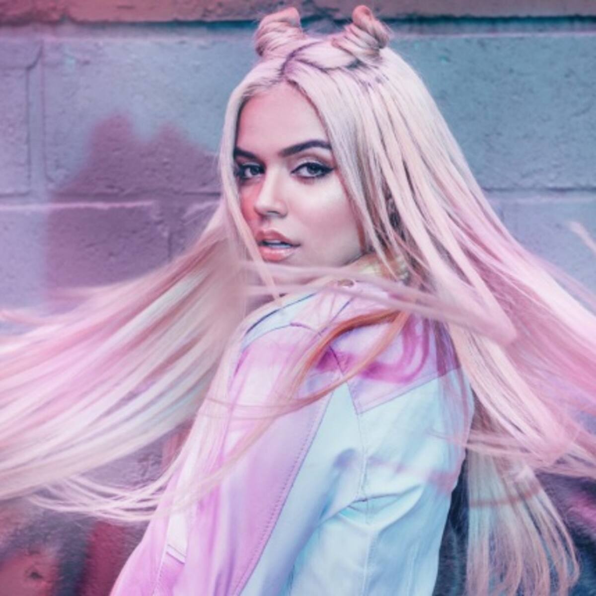 Karol G se llevará por siempre a dos de sus cantantes favoritas en la piel