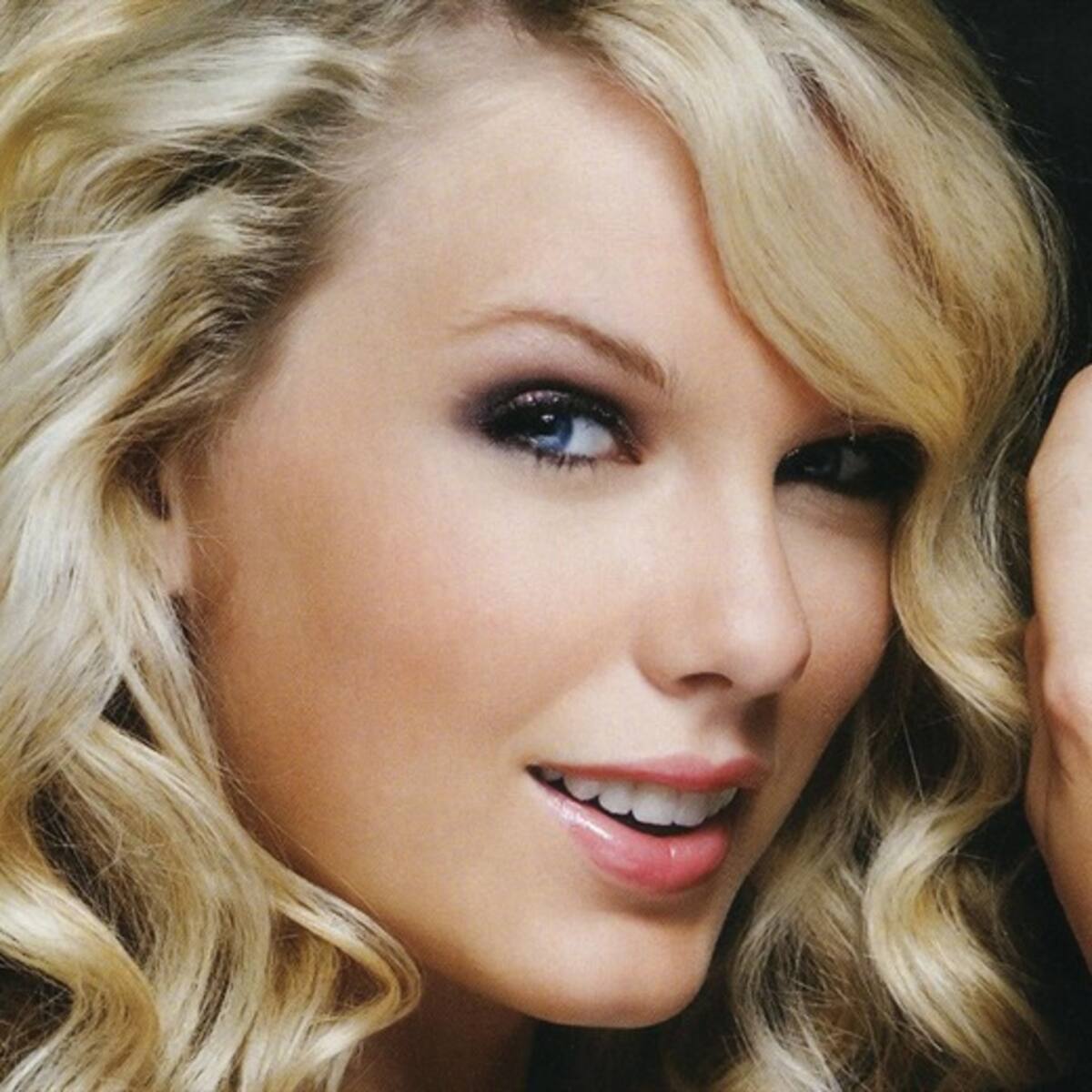Taylor Swift se distancia de Selena Gómez por culpa de Justin Bieber