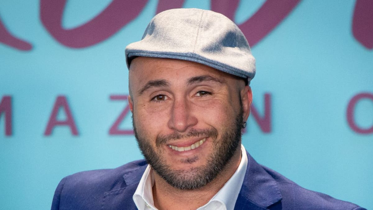 Kiko Rivera, su esposa Irene Rosales y Yerai Blanco, en su nueva canción: Te necesito