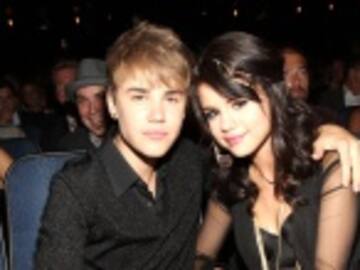 Selena Gomez fue hackeada y publican fotos de Justin Bieber desnudo