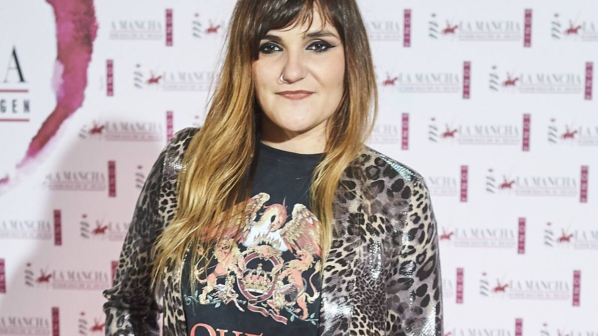 Rozalén presenta su versión de Cuéntame para la nueva temporada de la serie