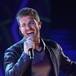 Pablo Alborán y su divertido baile tras ser número 1 en ventas de nuevo