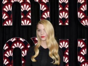 Anya Taylor-Joy soprende con su vestido en los Critics’ Choice Awards: ¿de dónde es?