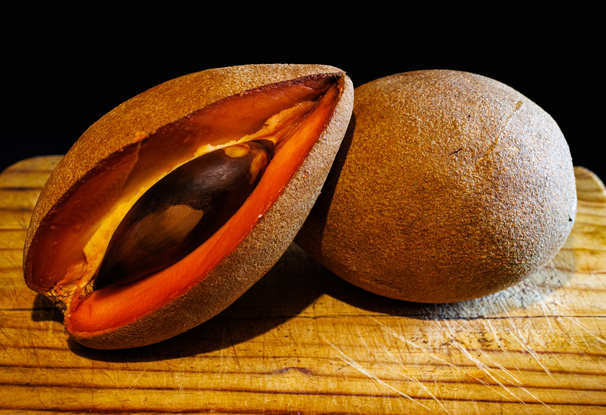 Imagen de un zapote o mamey