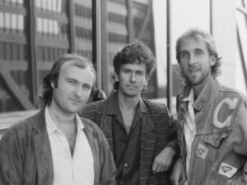 El día que Genesis se sentó en la taquilla del Roxy y vendió entradas… para ver a Genesis