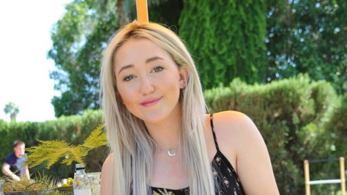 La hermana de Miley Cyrus ya prepara su carrera musical