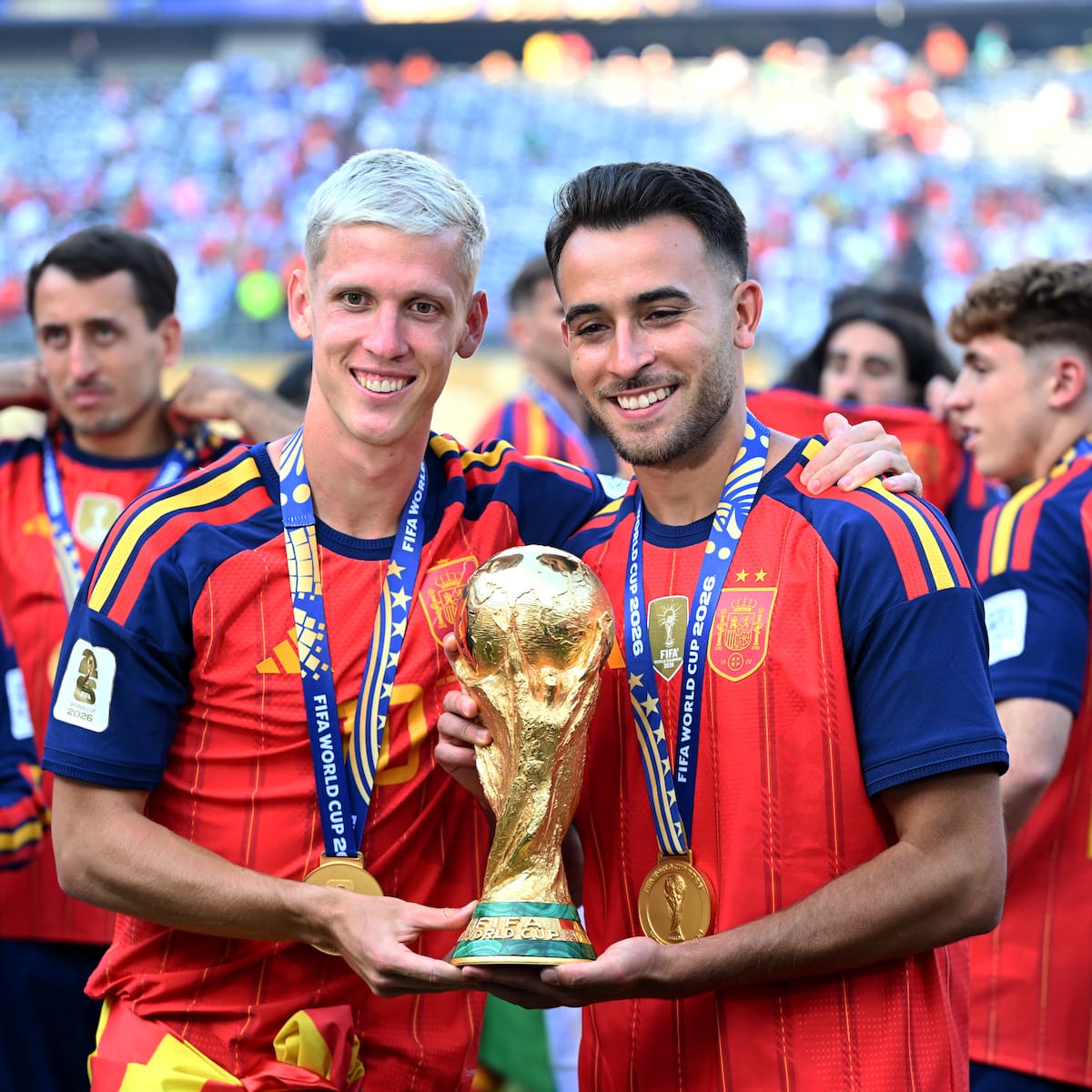 Locura por la camiseta de la selección española con las dos estrellas: precios, puntos de venta, modelos...