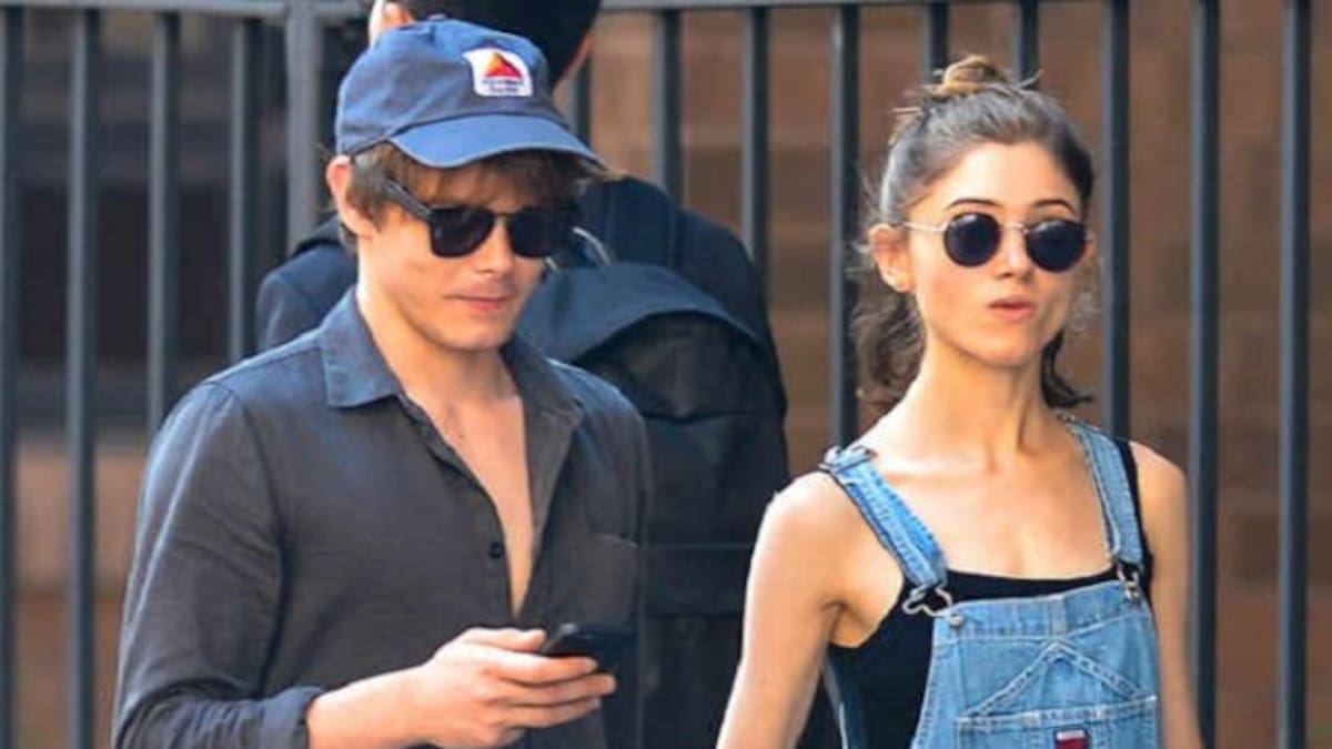 Como en la ficción: ¡Protagonistas de “Stranger Things” están de novios!