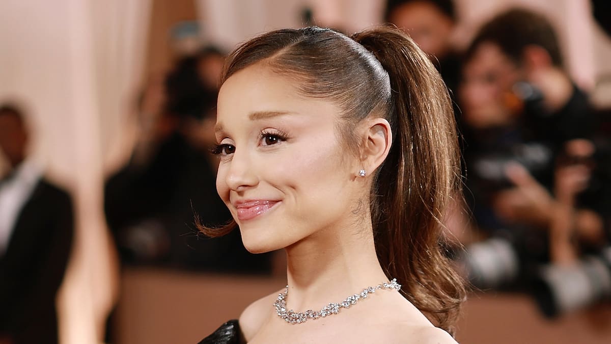 Ariana Grande celebra dos años de ‘Eternal Sunshine’ con un doble platino