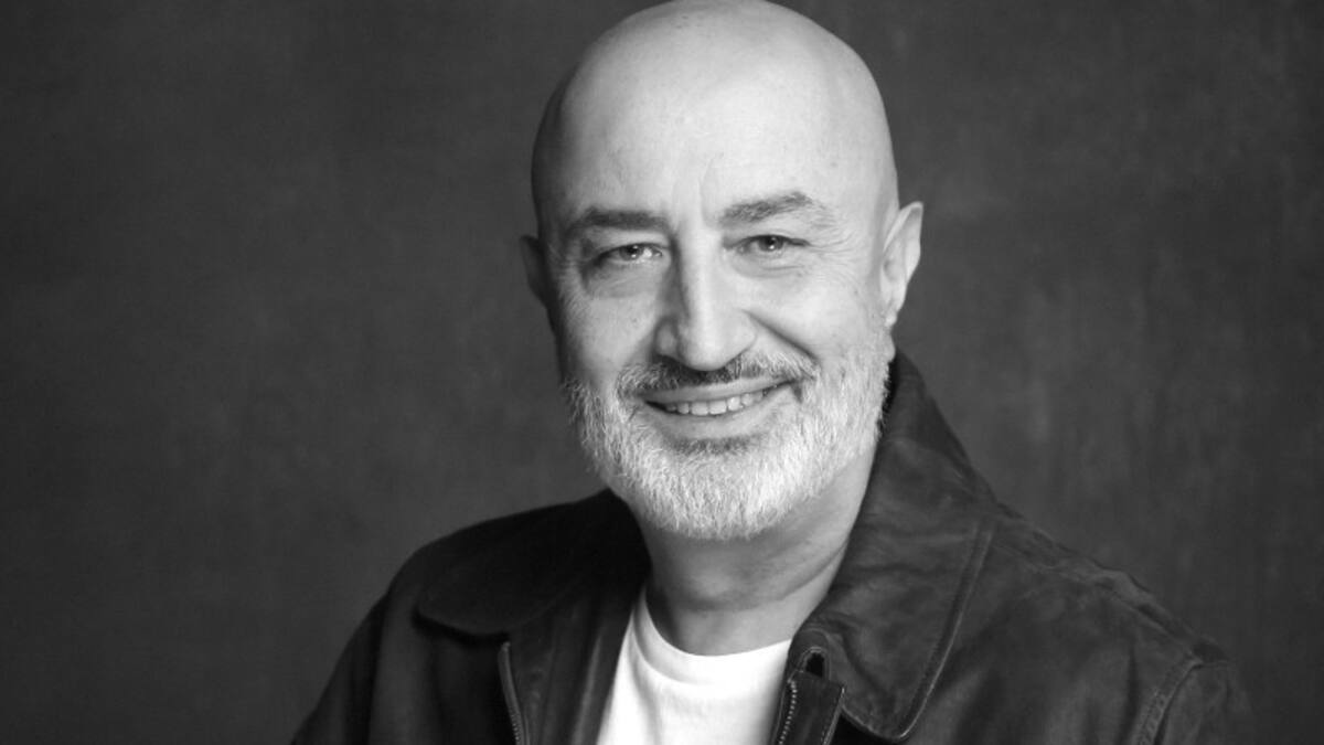 Pablo Álvarez, Premio Azorín de Novela 2026, relata una historia de amor con el transfondo del sida: “No gusta hablar de eso”