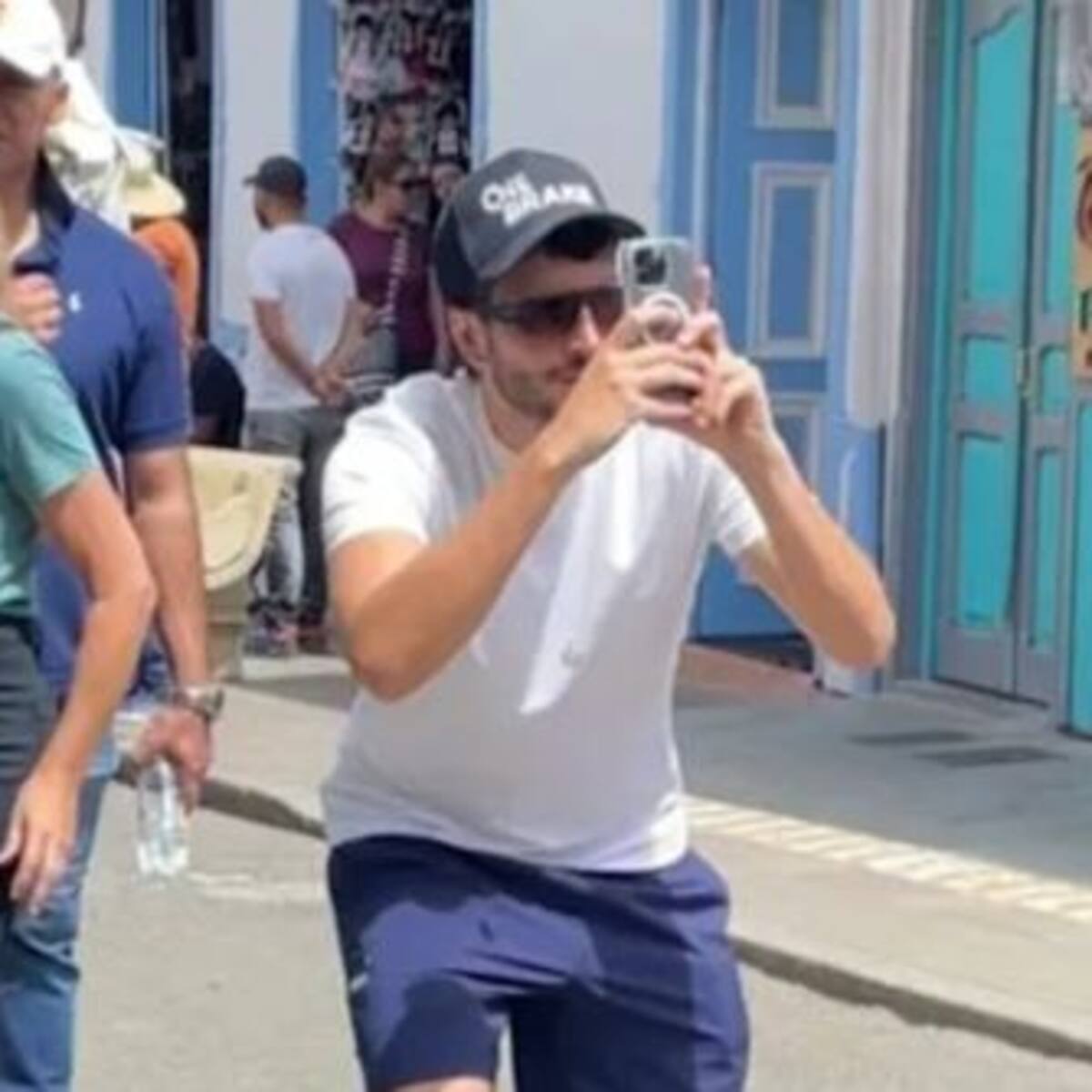 Se filtraron fotos de Sebastián Yatra y Aitana recorriendo Medellín juntos ¡Mirá!