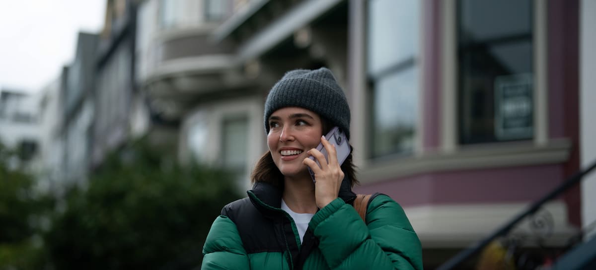 Zoey Deutch como Jill, en 'Mensajes de voz para Isabelle'.
