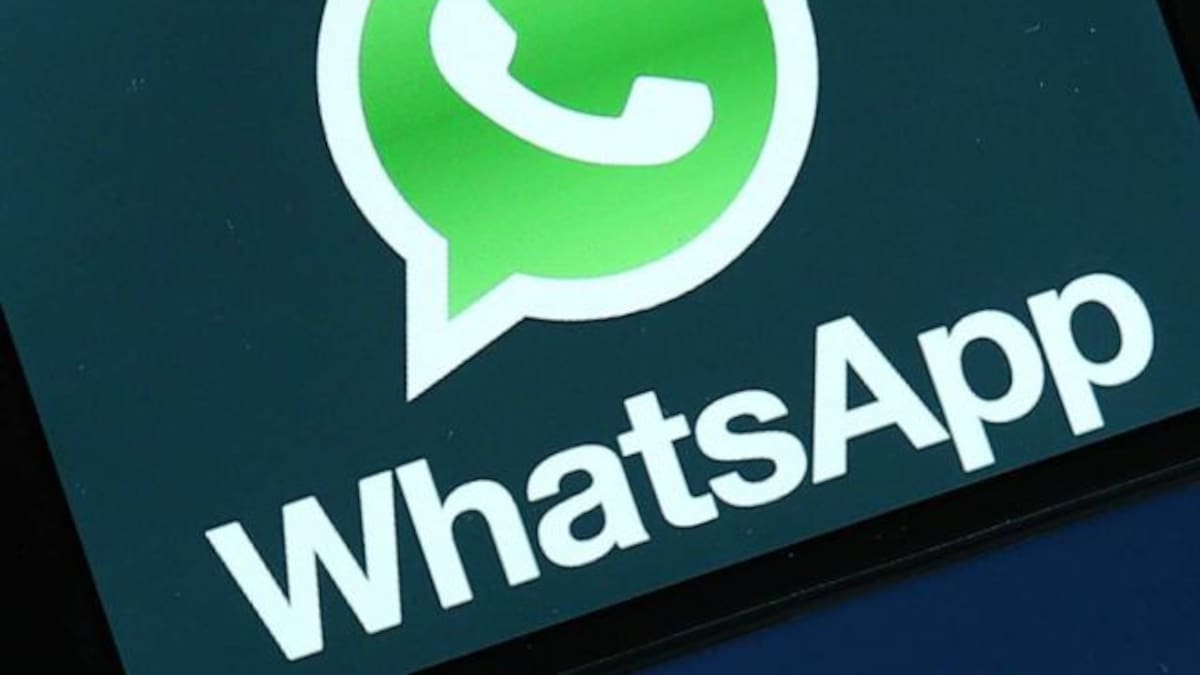¿Cómo hacer para escuchar mensajes de voz en WhatsApp sin que se enteren?