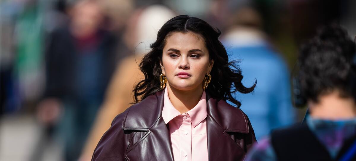 Selena Gomez durante el rodaje de la segunda temporada de &#039;Solo asesinatos en el edificio&#039;.