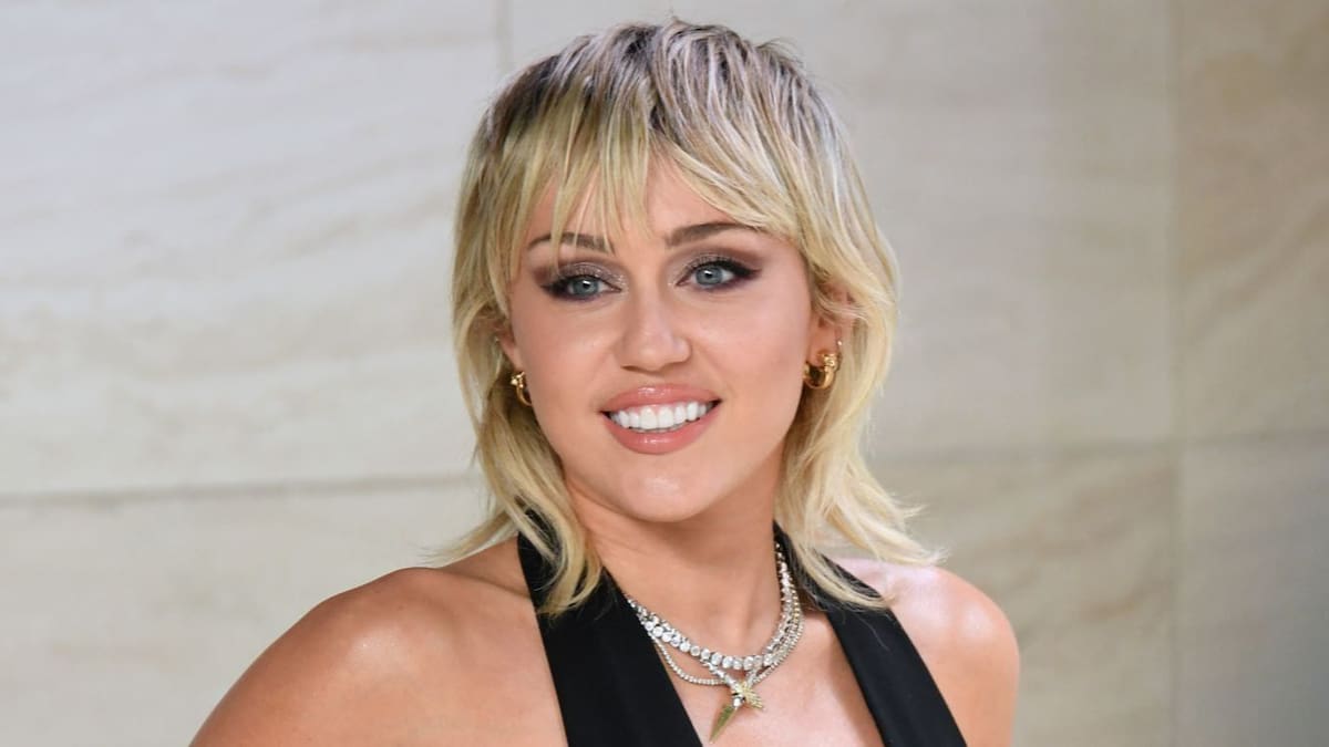 Miley Cyrus añade 6 nuevas canciones a su disco en directo