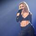 Zara Larrson no quiere hablar de amor en su nuevo single