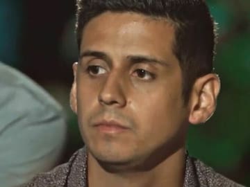 Así reacciona Christopher cuando le gritan “¡Estefaníaaa!” en la puerta del trabajo