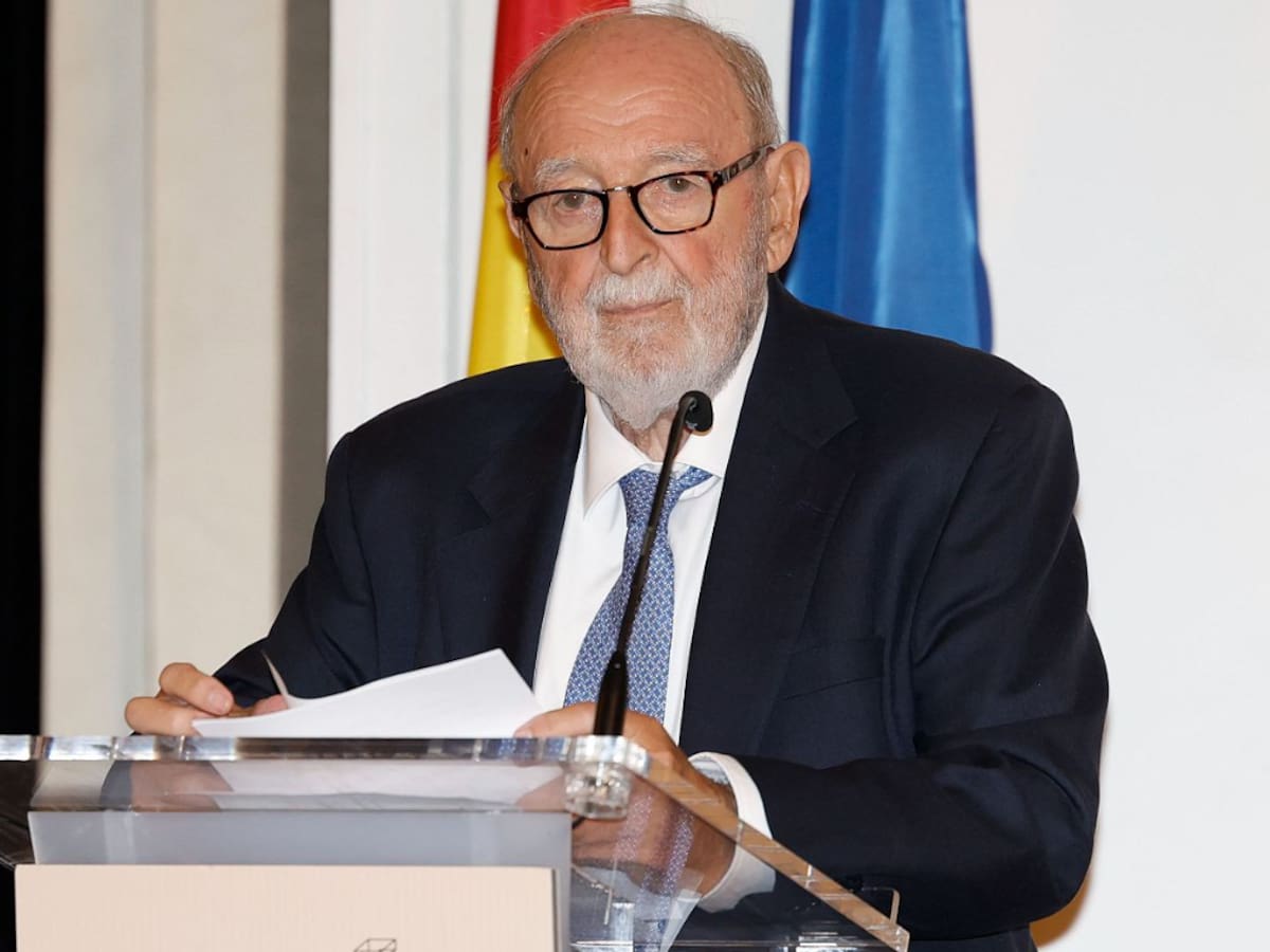 Muere a los 86 años el periodista Diego Carcedo, histórico referente de RTVE