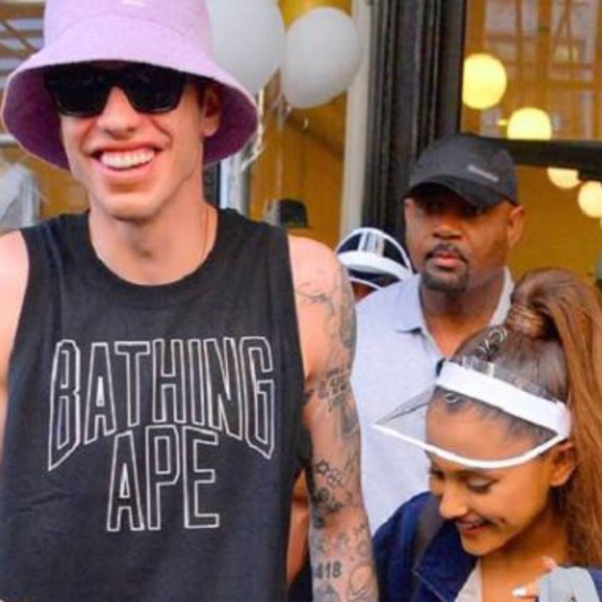 El nuevo tatuaje de Ariana Grande en honor al papá de su novio
