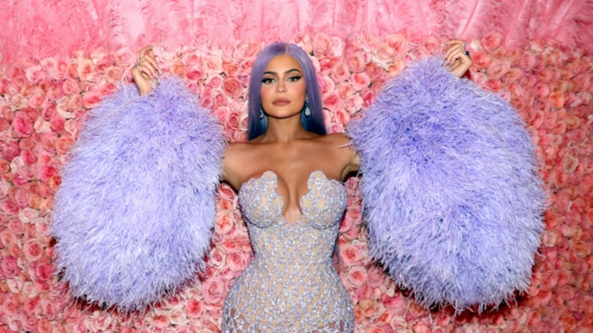 Kylie Jenner vendió casi toda su compañía de maquillaje