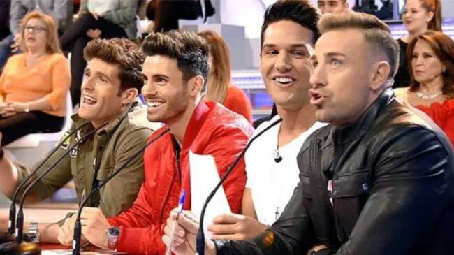 Efrén, Noel, Santana y Rafa Mora