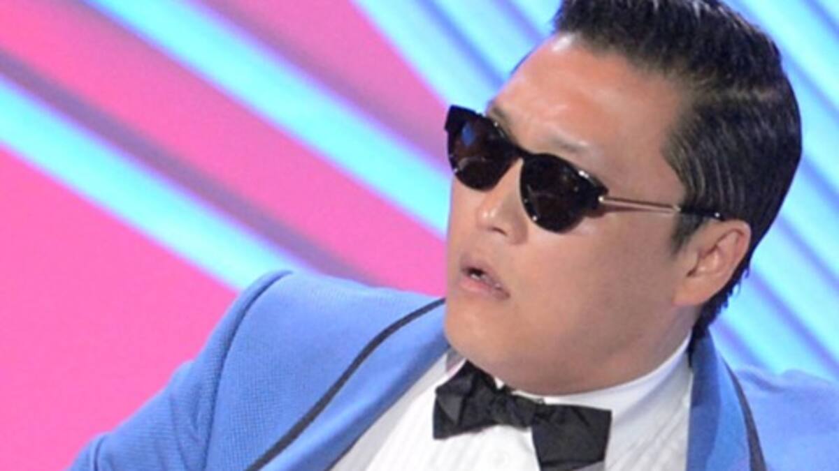 PSY salió abucheado por italianos