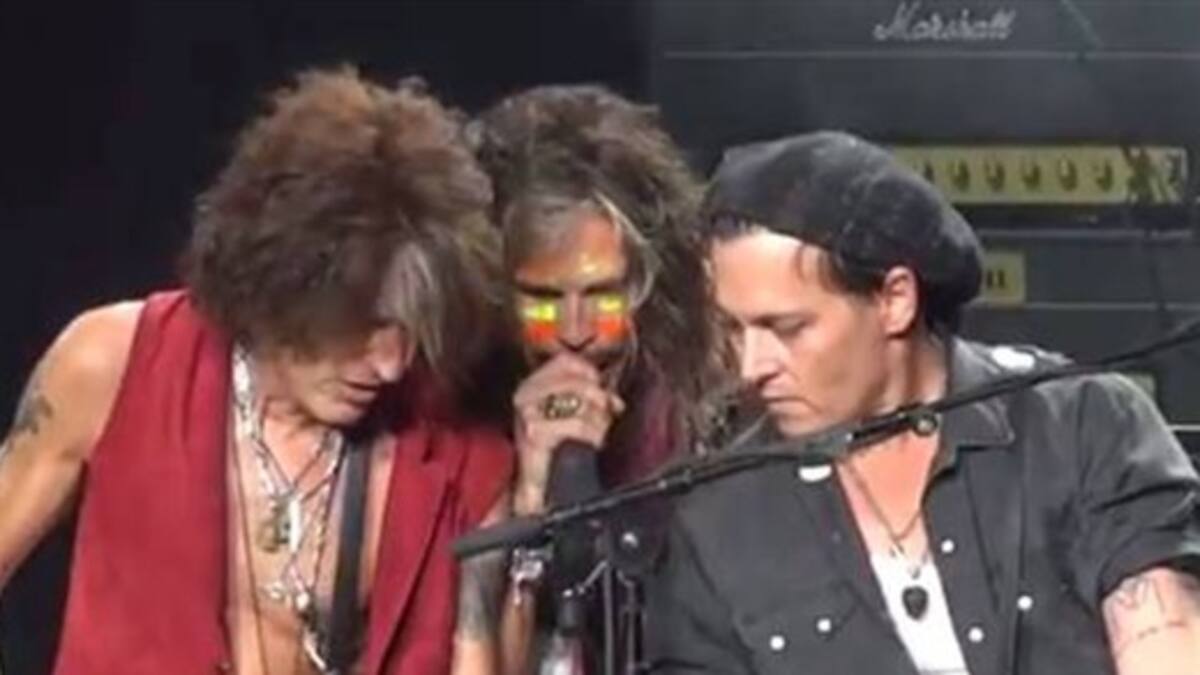 Aerosmith tocó en vivo junto a Johnny Depp