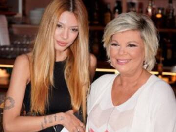 Alejandra Rubio baila con su abuela María Teresa Campos mientras su madre Terelu le echa la bronca por la tele