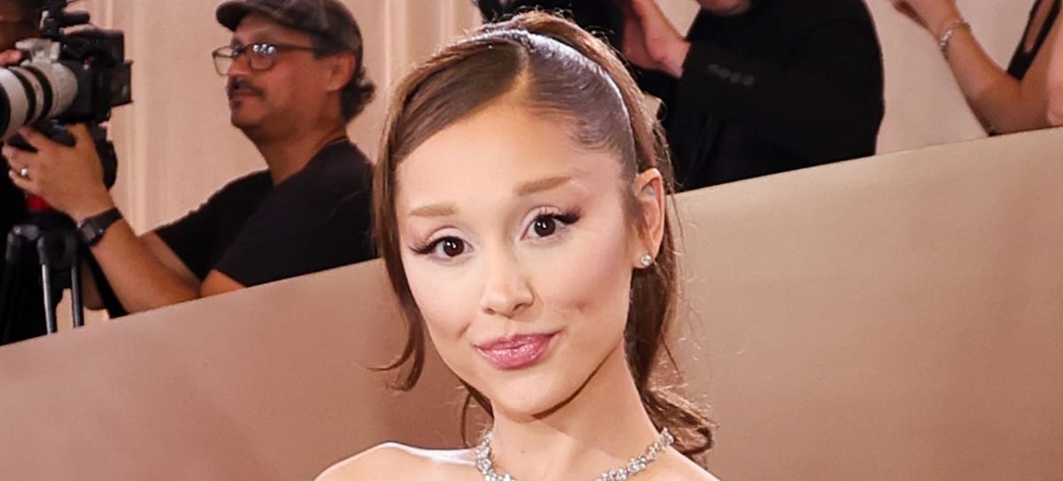 Ariana Grande en los Golden Globes, enero de 2026.