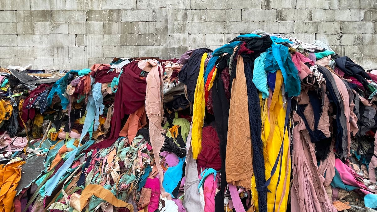 Guerra al despilfarro textil: se acabó destruir la ropa que no se vende