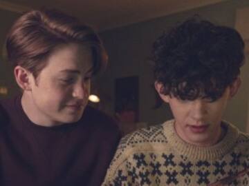 La visita de los protagonistas de Heartstopper a París hace saltar los rumores del rodaje de la 2a temporada