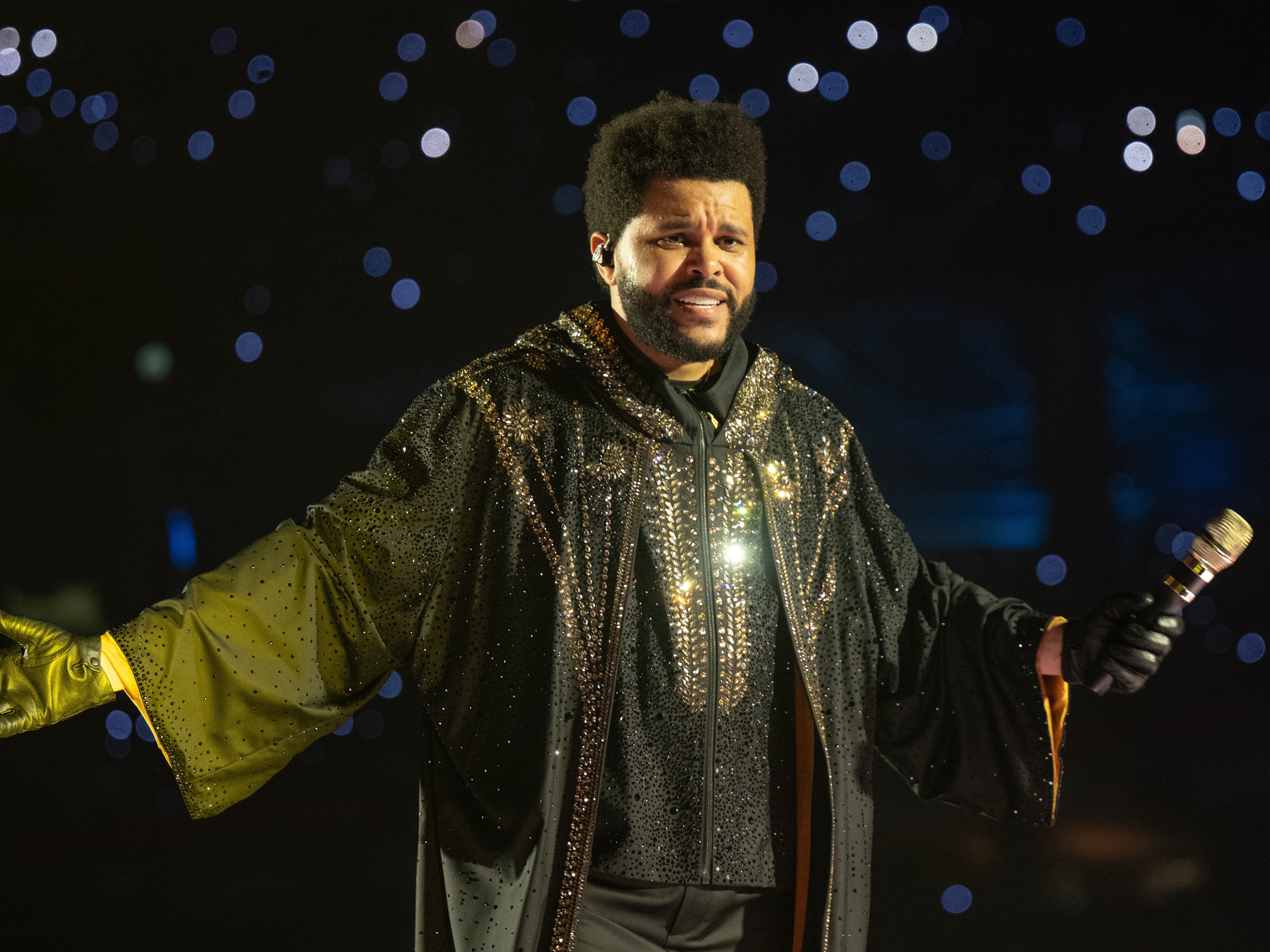 The Weeknd en su gira mundial After Hours Til Dawn Tour