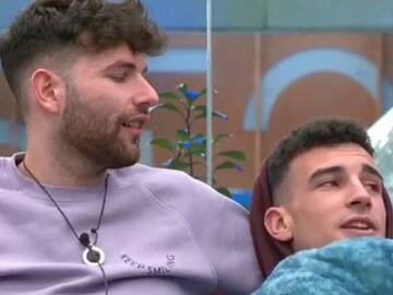 Adrián sorprende y aviva fantasías después de confesar en ‘Secret Story’ con quién tendría sexo de la casa ©copyright los40.com