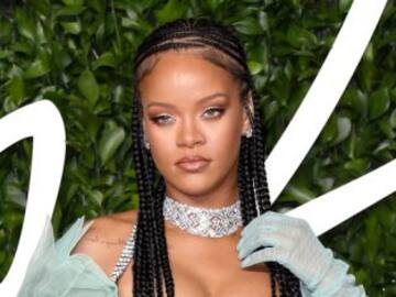 Rihanna da rienda suelta a su perreo más sensual en su cuenta atrás para San Valentín