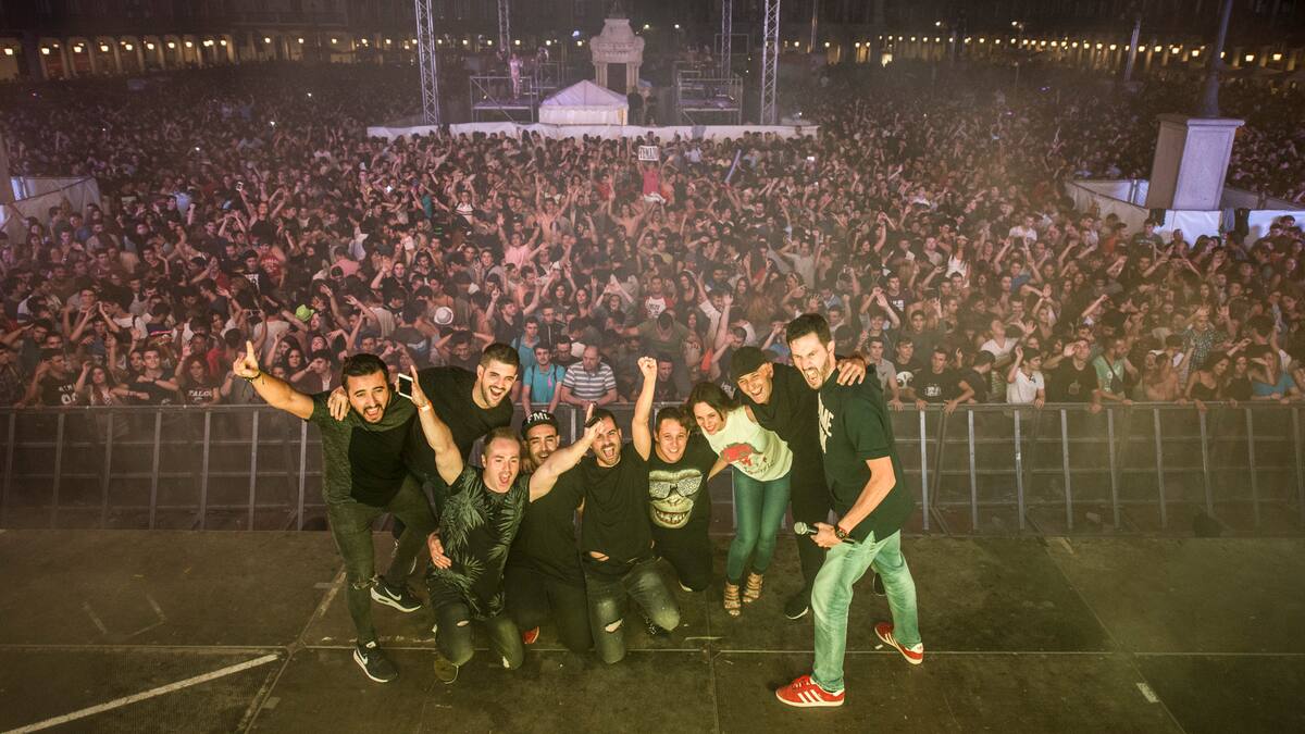 Especiales In Sessions: Mucho Max & Maxima 51 VIP.