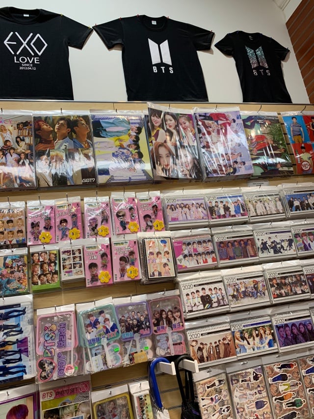 Tienda de K-Pop en Koreatown