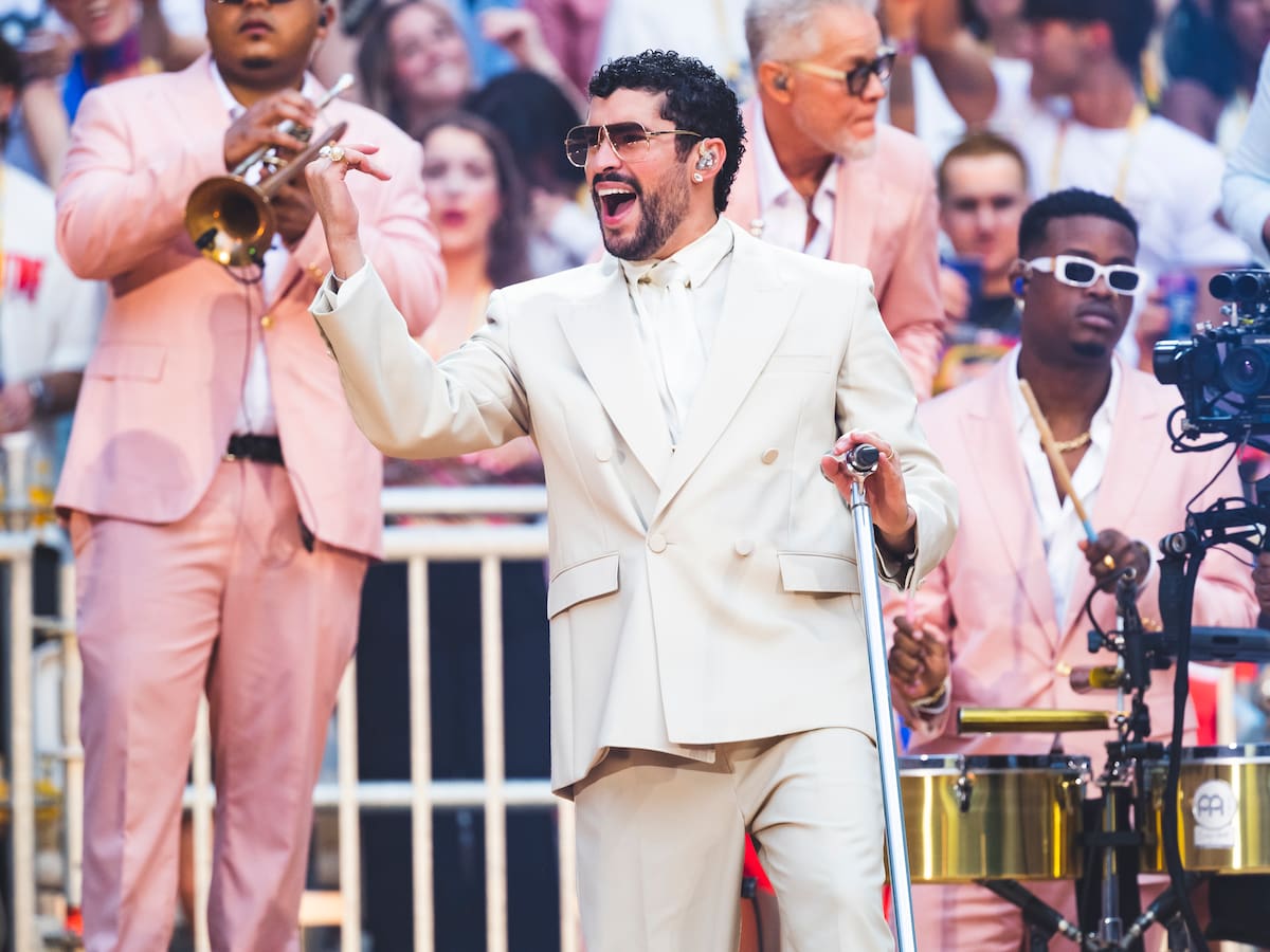 Bad Bunny y Sabrina Carpenter consiguen su primer Emmy: la Super Bowl y The Muppet Show les llevan a lo más alto
