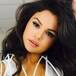 ¿Por qué critican tanto la portada de Selena Gómez para Vogue?