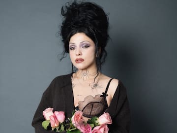 Mon Laferte llega a Los Ángeles y recuerda lo diferente que fue su primera vez: “Si te ven en Hollywood te ven en todo el mundo”