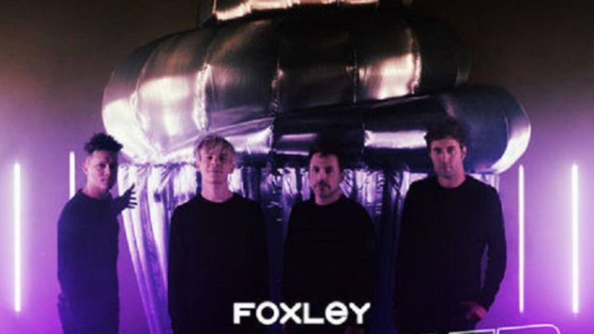 Así suena "Amanecer", el nuevo tema de Foxley