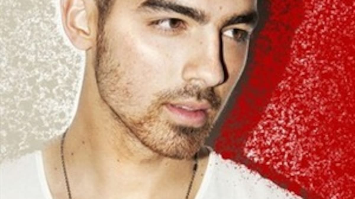 Joe Jonas: "Sería maravilloso colaborar con Shakira y Enrique Iglesias"