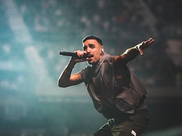 Ni Lola Índigo ni Rels B: este es el artista español que más colaboraciones ha lanzado este verano