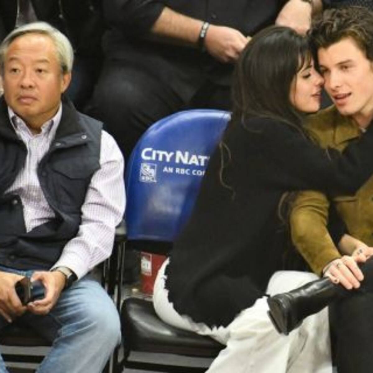 Camila Cabello y Shawn Mendes, muy apasionados en un partido de la NBA