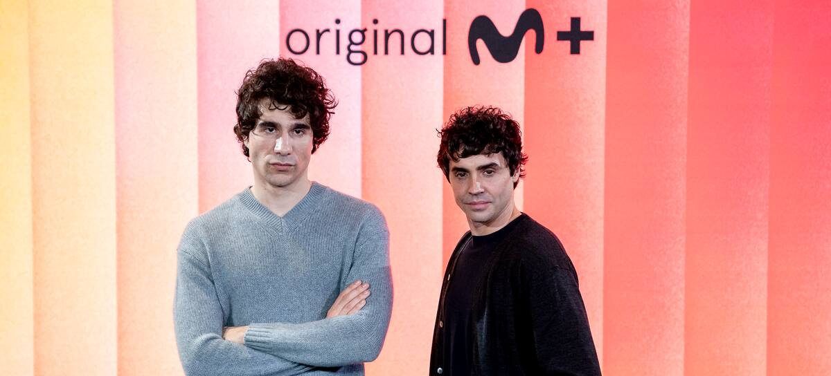 Javier Calvo y Javier Ambrossi en la presentación de nuevas películas originales de Movistar Plus+. / A. Perez Meca/Europa Press