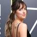 Chris Martin y Dakota Johnson demuestran su amor con un tatuaje