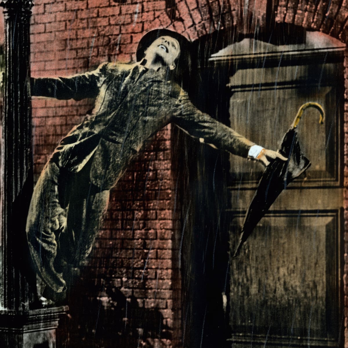 El Gran Musical recuerda el mito de la leche en 'Singing in the rain' de Gene Kelly